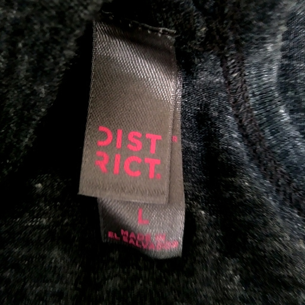 Dist Rict tank top - Picture 5 of 5
